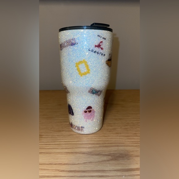 NWT NOT USED “Central Perk” TV Show Friends Tumbler - Picture 4 of 5